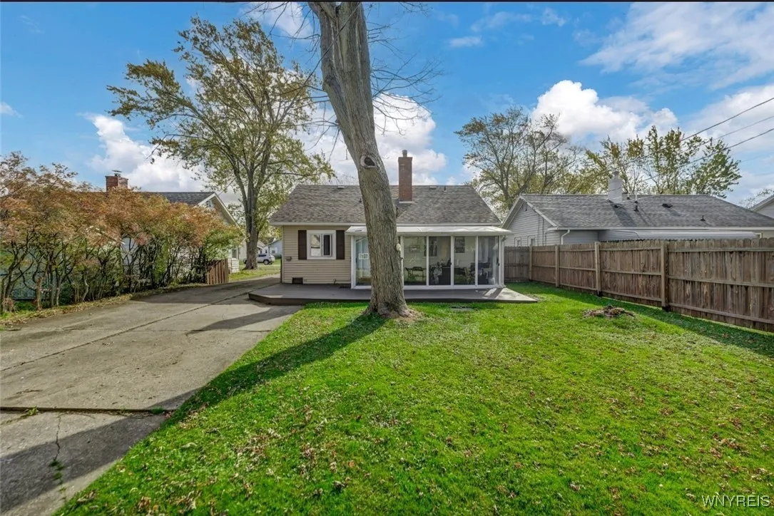 4912 Mount Vernon Boulevard, Hamburg, New York 140, Hamburg, New York 14075, 3 Bedrooms Bedrooms, 5 Rooms Rooms,1 BathroomBathrooms,Residential,Closed,4912 Mount Vernon Boulevard, Hamburg, New York 140,0,B1575128