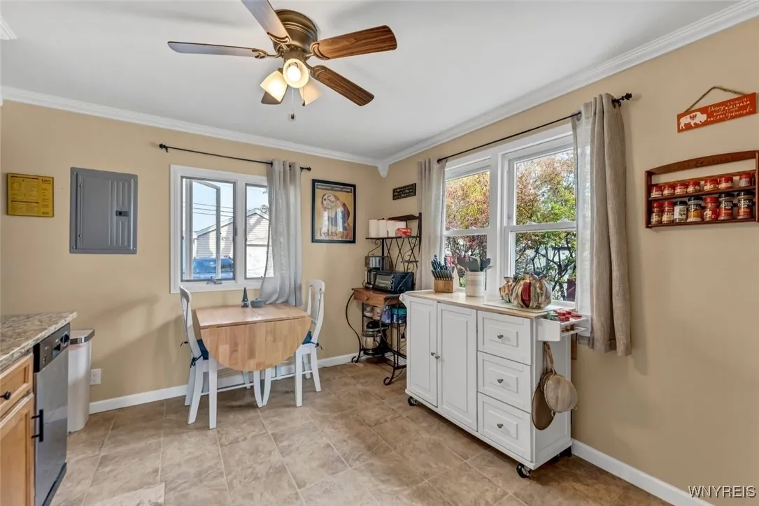 4912 Mount Vernon Boulevard, Hamburg, New York 140, Hamburg, New York 14075, 3 Bedrooms Bedrooms, 5 Rooms Rooms,1 BathroomBathrooms,Residential,Closed,4912 Mount Vernon Boulevard, Hamburg, New York 140,0,B1575128