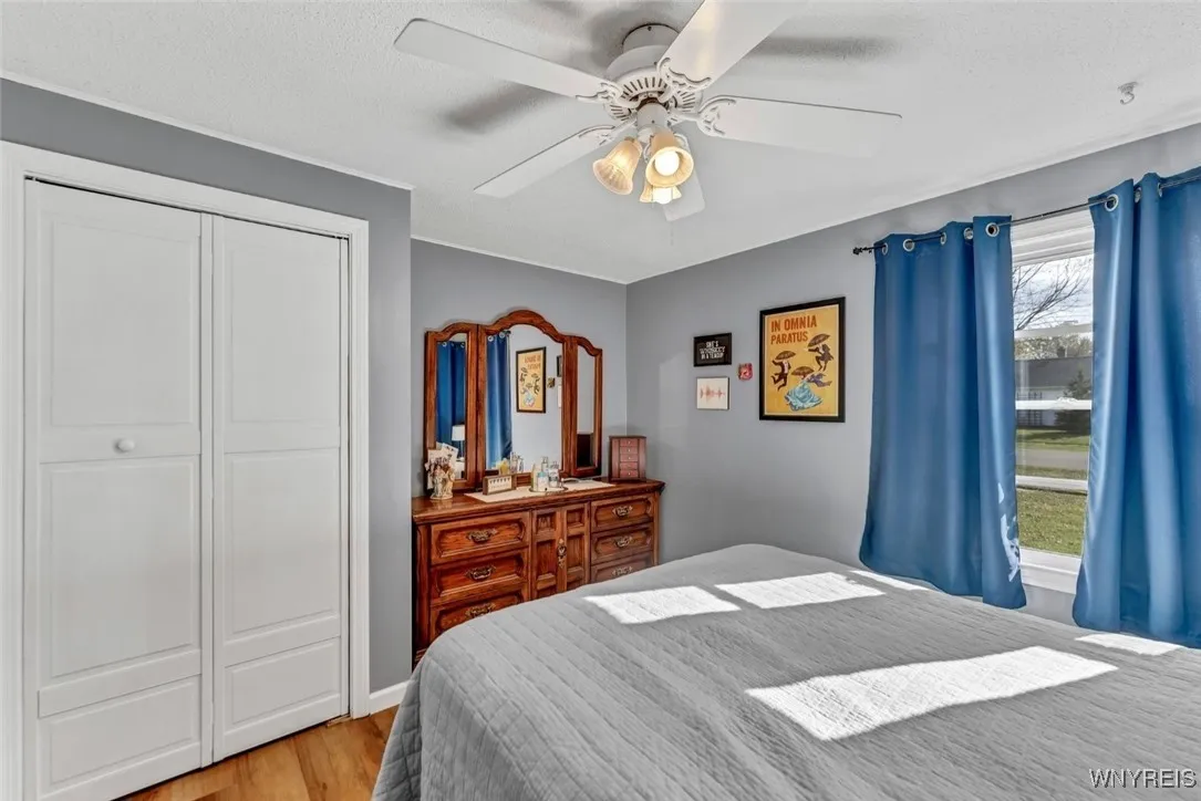 4912 Mount Vernon Boulevard, Hamburg, New York 140, Hamburg, New York 14075, 3 Bedrooms Bedrooms, 5 Rooms Rooms,1 BathroomBathrooms,Residential,Closed,4912 Mount Vernon Boulevard, Hamburg, New York 140,0,B1575128
