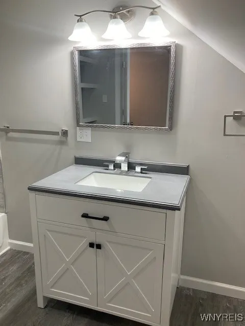 32 Elm Street, Tonawanda-city, New York 14150, Tonawanda, New York 14150, 3 Bedrooms Bedrooms, 8 Rooms Rooms,2 BathroomsBathrooms,Residential,Closed,32 Elm Street, Tonawanda-city, New York 14150,0,B1575528