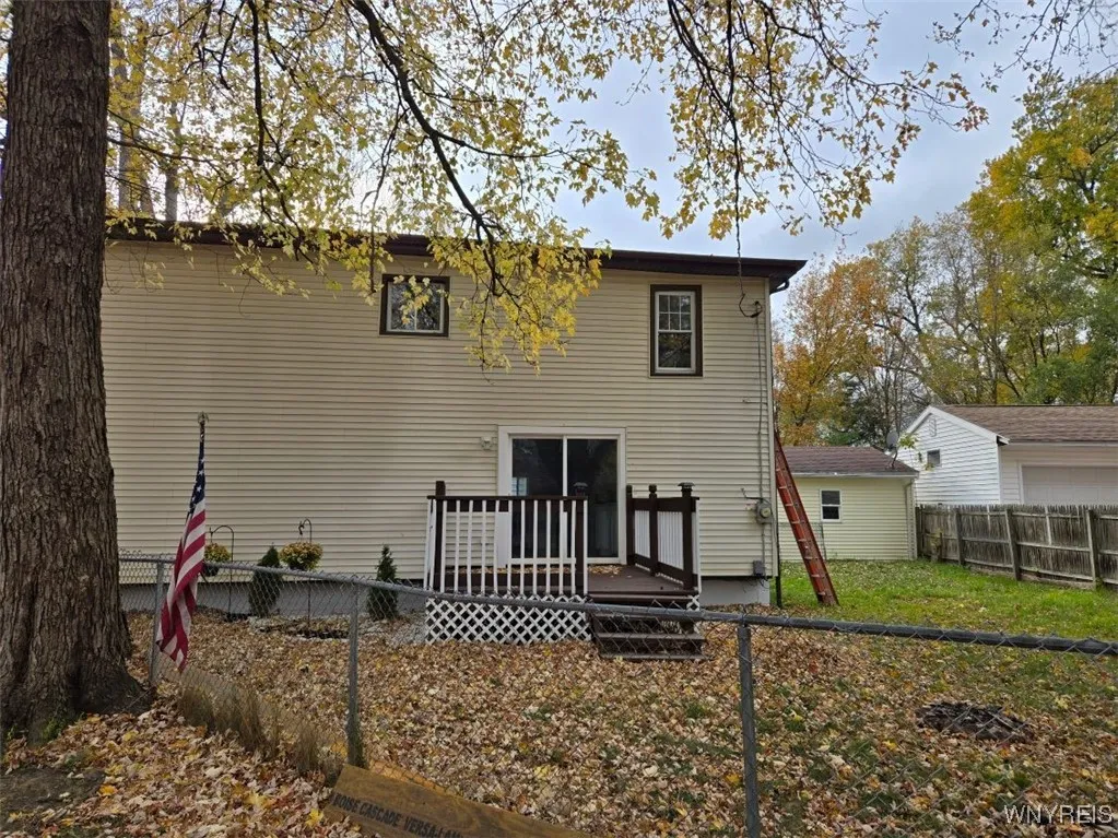 32 Elm Street, Tonawanda-city, New York 14150, Tonawanda, New York 14150, 3 Bedrooms Bedrooms, 8 Rooms Rooms,2 BathroomsBathrooms,Residential,Closed,32 Elm Street, Tonawanda-city, New York 14150,0,B1575528