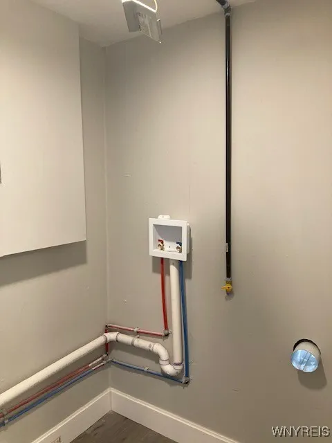 32 Elm Street, Tonawanda-city, New York 14150, Tonawanda, New York 14150, 3 Bedrooms Bedrooms, 8 Rooms Rooms,2 BathroomsBathrooms,Residential,Closed,32 Elm Street, Tonawanda-city, New York 14150,0,B1575528