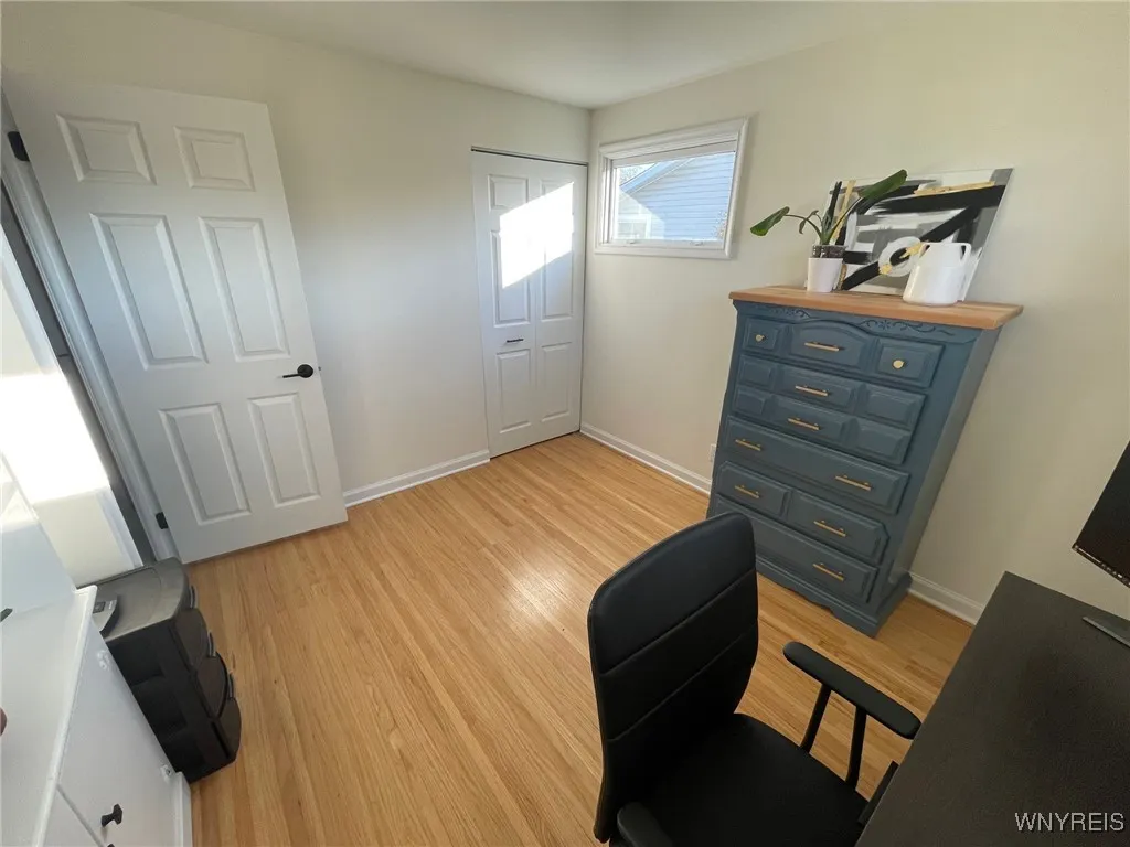 527 Woodstock Ave. Avenue, Tonawanda-town, New Yor, Tonawanda, New York 14150, 3 Bedrooms Bedrooms, 7 Rooms Rooms,1 BathroomBathrooms,Residential,Closed,527 Woodstock Ave. Avenue, Tonawanda-town, New Yor,0,B1575537