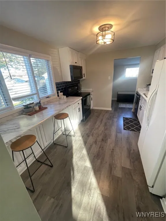 527 Woodstock Ave. Avenue, Tonawanda-town, New Yor, Tonawanda, New York 14150, 3 Bedrooms Bedrooms, 7 Rooms Rooms,1 BathroomBathrooms,Residential,Closed,527 Woodstock Ave. Avenue, Tonawanda-town, New Yor,0,B1575537