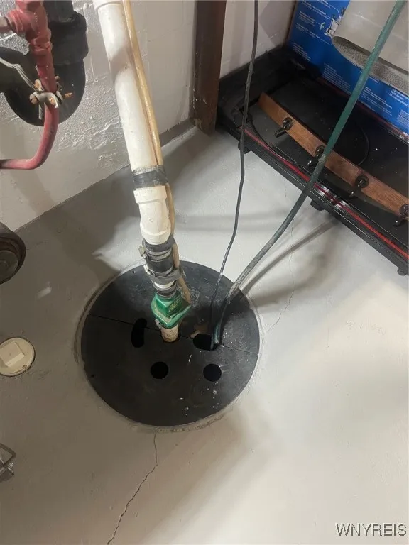 527 Woodstock Ave. Avenue, Tonawanda-town, New Yor, Tonawanda, New York 14150, 3 Bedrooms Bedrooms, 7 Rooms Rooms,1 BathroomBathrooms,Residential,Closed,527 Woodstock Ave. Avenue, Tonawanda-town, New Yor,0,B1575537