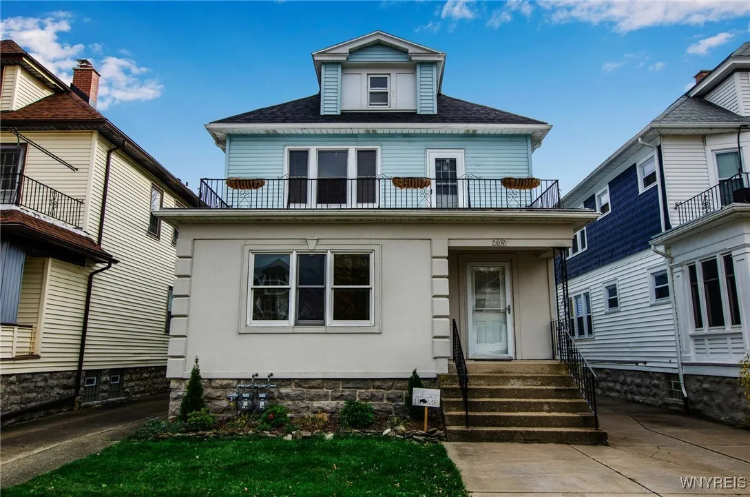 269 North Park Avenue, Buffalo, New York 14216, Buffalo, New York 14216, 6 Bedrooms Bedrooms, ,2 BathroomsBathrooms,Residential,Closed,269 North Park Avenue, Buffalo, New York 14216,0,B1575751