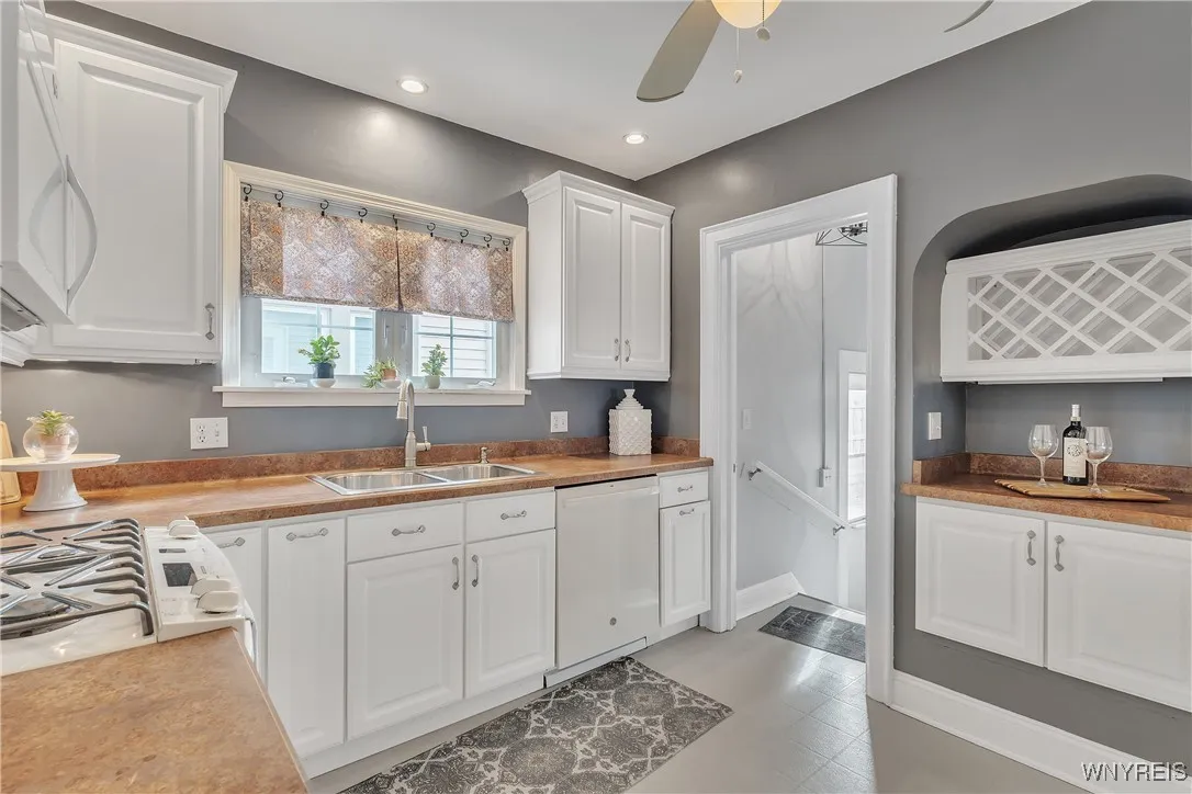 861 Parkside Avenue, Buffalo, New York 14216, Buffalo, New York 14216, 3 Bedrooms Bedrooms, 7 Rooms Rooms,1 BathroomBathrooms,Residential,Closed,861 Parkside Avenue, Buffalo, New York 14216,0,B1573474