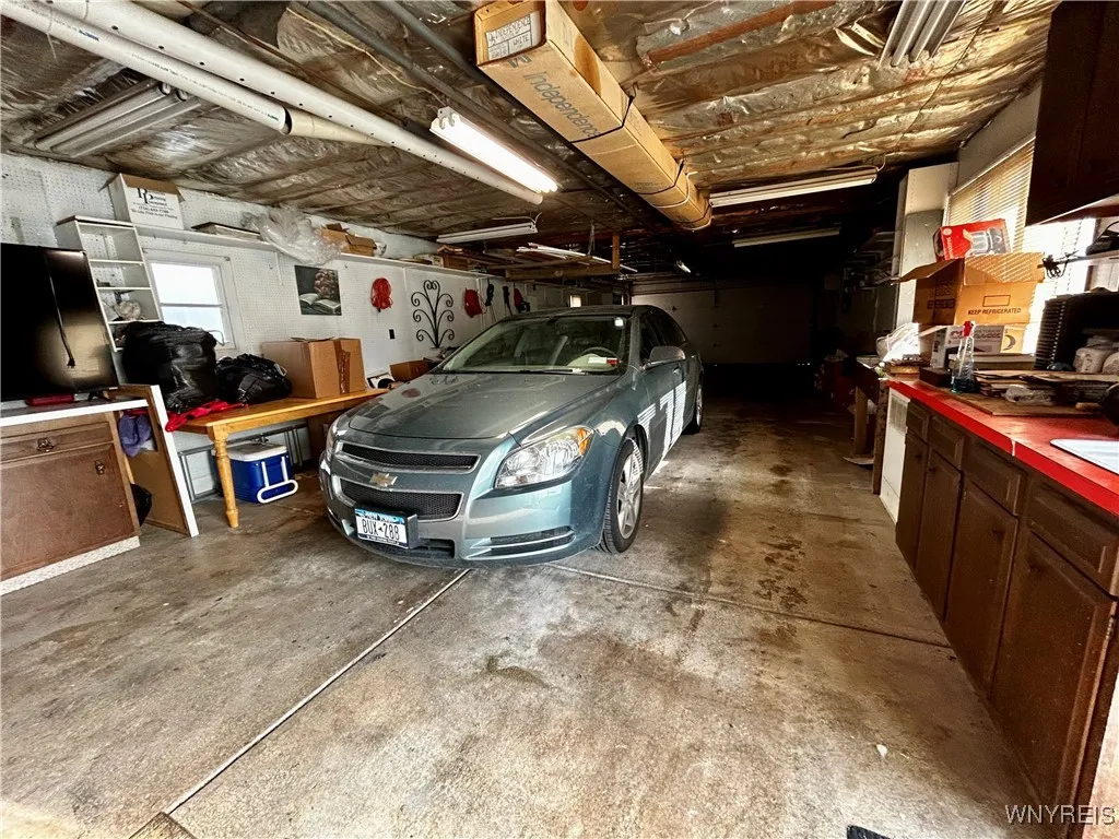 194 Glenhurst Road, Tonawanda-town, New York 14150, Tonawanda, New York 14150, 3 Bedrooms Bedrooms, 7 Rooms Rooms,2 BathroomsBathrooms,Residential,Closed,194 Glenhurst Road, Tonawanda-town, New York 14150,0,B1574527