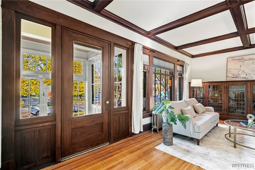 485 Woodward Ave, Buffalo, New York 14214, Buffalo, New York 14214, 3 Bedrooms Bedrooms, 9 Rooms Rooms,1 BathroomBathrooms,Residential,Closed,485 Woodward Ave, Buffalo, New York 14214,0,B1575162
