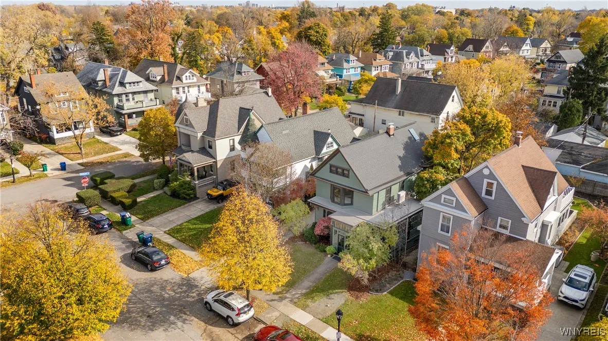 485 Woodward Ave, Buffalo, New York 14214, Buffalo, New York 14214, 3 Bedrooms Bedrooms, 9 Rooms Rooms,1 BathroomBathrooms,Residential,Closed,485 Woodward Ave, Buffalo, New York 14214,0,B1575162