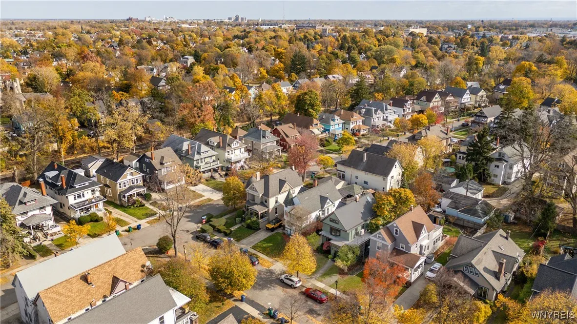 485 Woodward Ave, Buffalo, New York 14214, Buffalo, New York 14214, 3 Bedrooms Bedrooms, 9 Rooms Rooms,1 BathroomBathrooms,Residential,Closed,485 Woodward Ave, Buffalo, New York 14214,0,B1575162