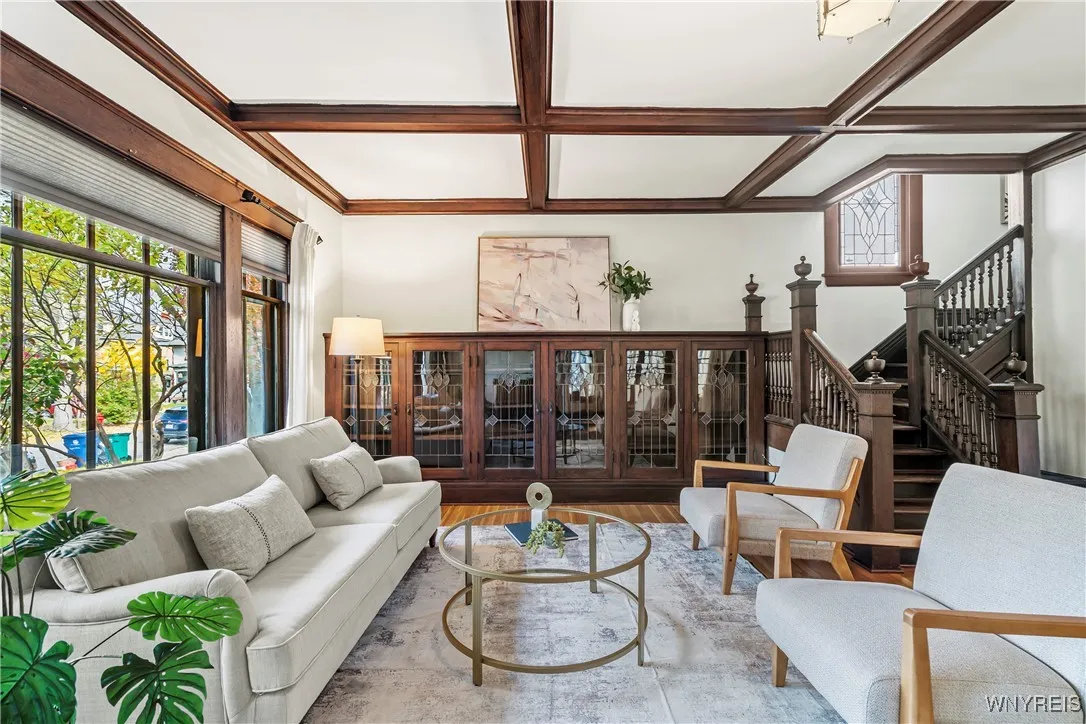 485 Woodward Ave, Buffalo, New York 14214, Buffalo, New York 14214, 3 Bedrooms Bedrooms, 9 Rooms Rooms,1 BathroomBathrooms,Residential,Closed,485 Woodward Ave, Buffalo, New York 14214,0,B1575162