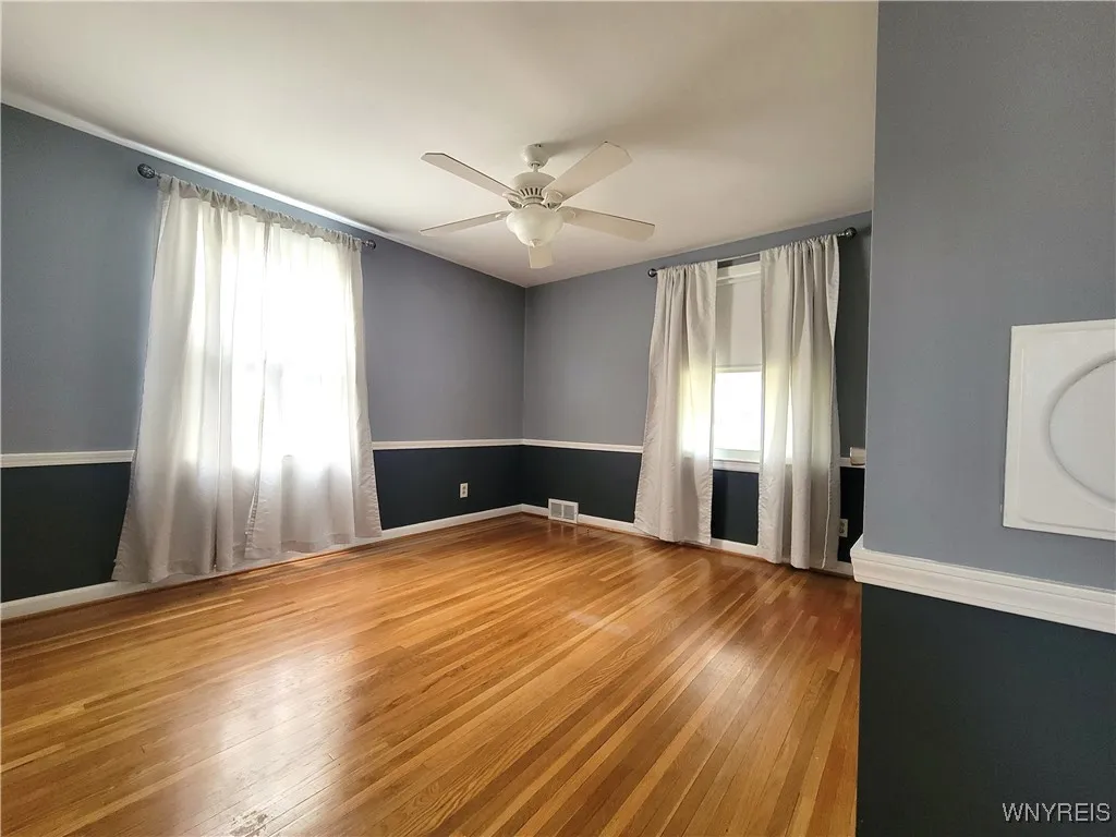 193 Wilmington Avenue, Tonawanda-town, New York 14, Tonawanda, New York 14150, 3 Bedrooms Bedrooms, 6 Rooms Rooms,1 BathroomBathrooms,Residential,Closed,193 Wilmington Avenue, Tonawanda-town, New York 14,0,B1575610