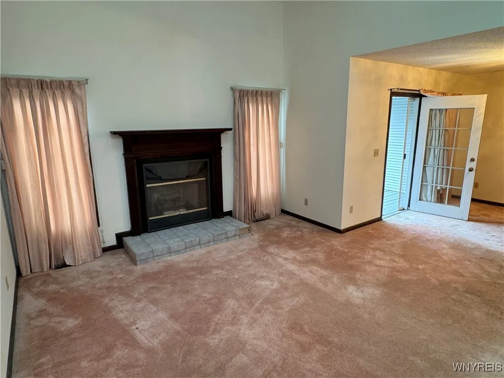 185 Bridle Path, Orchard Park, New York 14127, Orchard Park, New York 14127, 2 Bedrooms Bedrooms, 7 Rooms Rooms,1 BathroomBathrooms,Residential,Closed,185 Bridle Path, Orchard Park, New York 14127,0,B1575912