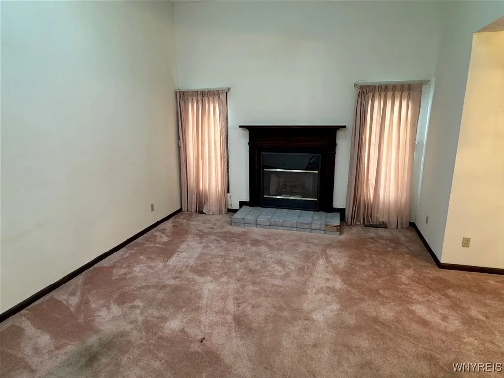185 Bridle Path, Orchard Park, New York 14127, Orchard Park, New York 14127, 2 Bedrooms Bedrooms, 7 Rooms Rooms,1 BathroomBathrooms,Residential,Closed,185 Bridle Path, Orchard Park, New York 14127,0,B1575912