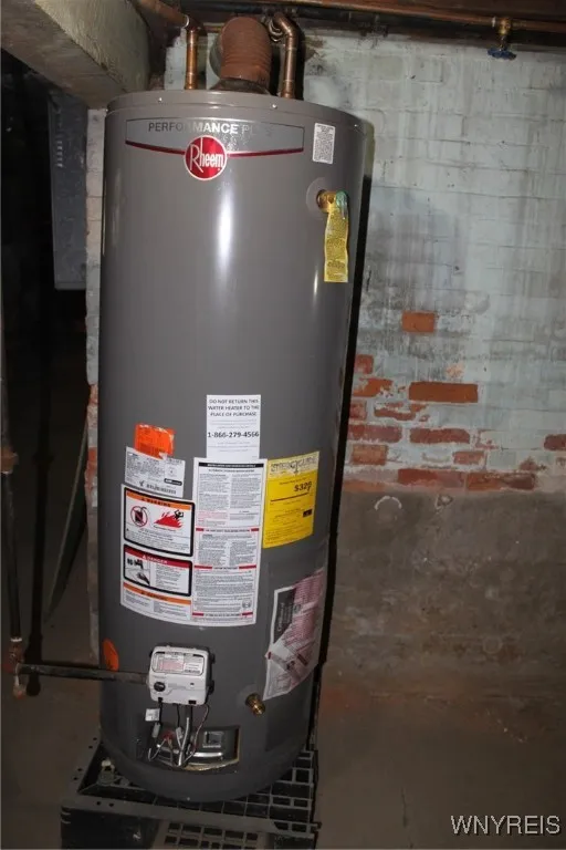 403 Fletcher Street, Tonawanda-city, New York 1415, Tonawanda, New York 14150, 5 Bedrooms Bedrooms, ,2 BathroomsBathrooms,Residential,Closed,403 Fletcher Street, Tonawanda-city, New York 1415,0,B1576130