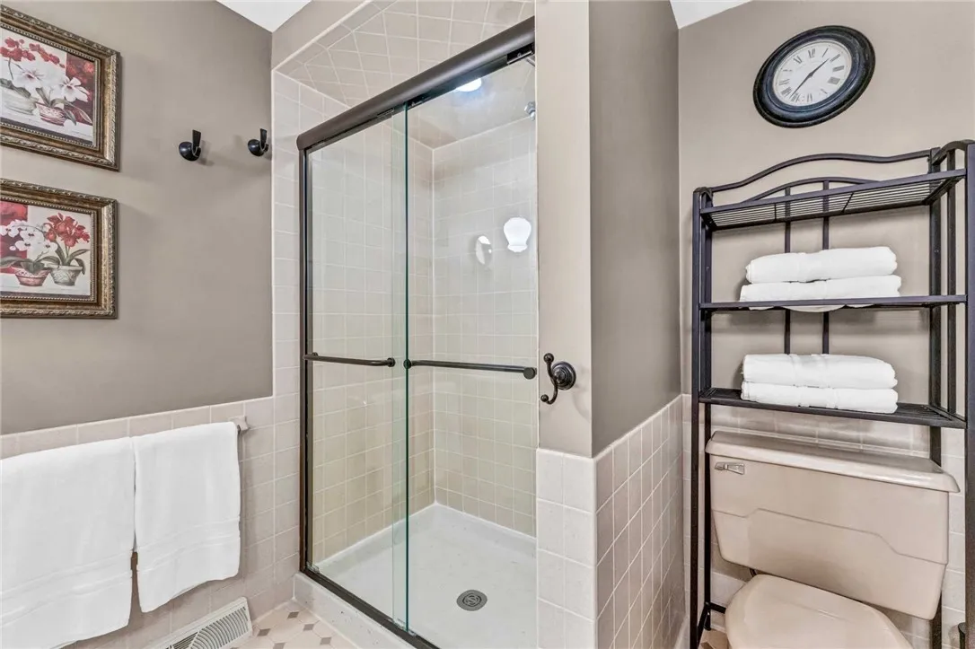 95 Fox Meadow Lane, Orchard Park, New York 14127, Orchard Park, New York 14127, 4 Bedrooms Bedrooms, 14 Rooms Rooms,2 BathroomsBathrooms,Residential,Closed,95 Fox Meadow Lane, Orchard Park, New York 14127,0,R1575931