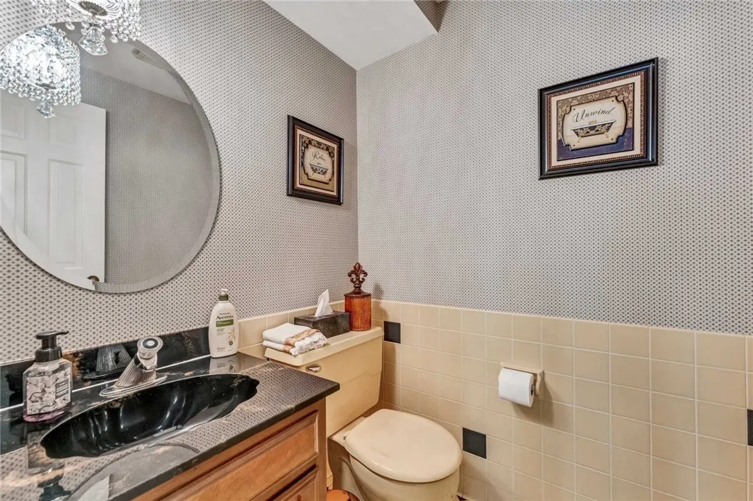 95 Fox Meadow Lane, Orchard Park, New York 14127, Orchard Park, New York 14127, 4 Bedrooms Bedrooms, 14 Rooms Rooms,2 BathroomsBathrooms,Residential,Closed,95 Fox Meadow Lane, Orchard Park, New York 14127,0,R1575931