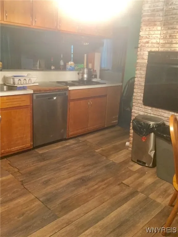 4710 Boncrest W. Drive West, Clarence, New York 14, Clarence, New York 14221, 4 Bedrooms Bedrooms, 8 Rooms Rooms,2 BathroomsBathrooms,Residential,Closed,4710 Boncrest W. Drive West, Clarence, New York 14,0,B1576280