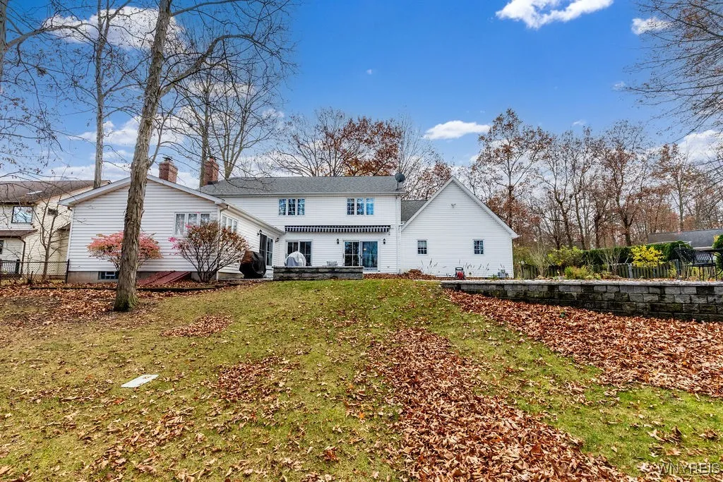 173 Spicer Creek Run, Grand Island, New York 14072, Grand Island, New York 14072, 5 Bedrooms Bedrooms, 18 Rooms Rooms,4 BathroomsBathrooms,Residential,Closed,173 Spicer Creek Run, Grand Island, New York 14072,0,B1573352