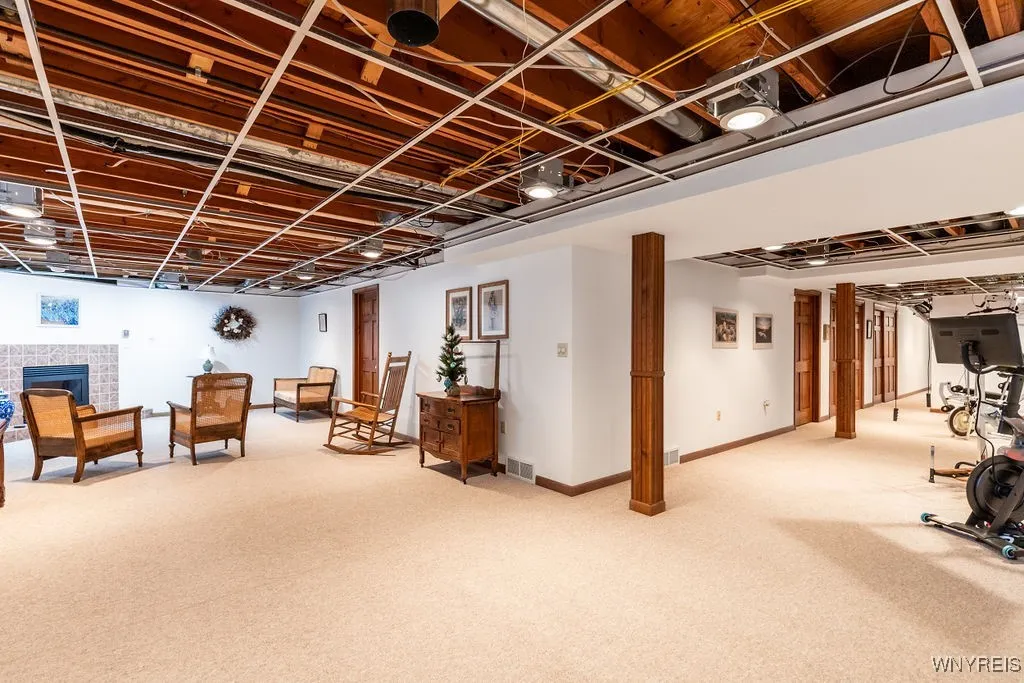173 Spicer Creek Run, Grand Island, New York 14072, Grand Island, New York 14072, 5 Bedrooms Bedrooms, 18 Rooms Rooms,4 BathroomsBathrooms,Residential,Closed,173 Spicer Creek Run, Grand Island, New York 14072,0,B1573352