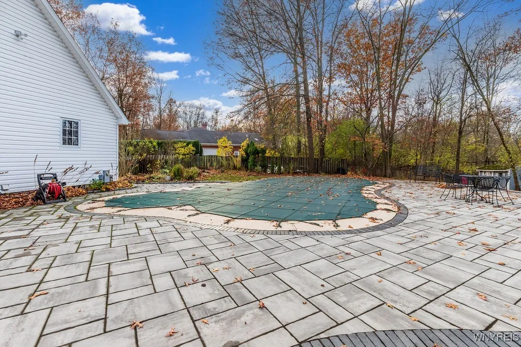 173 Spicer Creek Run, Grand Island, New York 14072, Grand Island, New York 14072, 5 Bedrooms Bedrooms, 18 Rooms Rooms,4 BathroomsBathrooms,Residential,Closed,173 Spicer Creek Run, Grand Island, New York 14072,0,B1573352