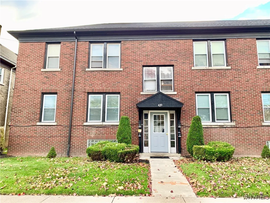 418 Skillen Street 4, Buffalo, New York 14207, Buffalo, New York 14207, 1 Bedroom Bedrooms, 5 Rooms Rooms,1 BathroomBathrooms,Residential Lease,Closed,418 Skillen Street 4, Buffalo, New York 14207,0,B1576547