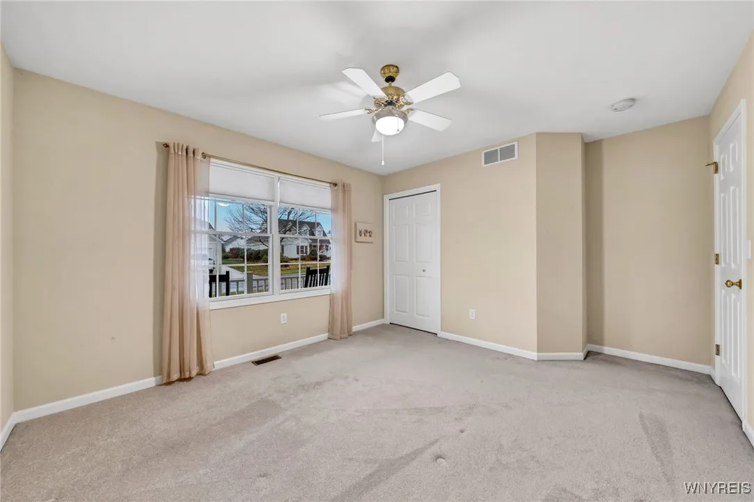 4164 Tisbury Lane, Hamburg, New York 14075, Hamburg, New York 14075, 3 Bedrooms Bedrooms, 6 Rooms Rooms,2 BathroomsBathrooms,Residential,Closed,4164 Tisbury Lane, Hamburg, New York 14075,0,B1576337