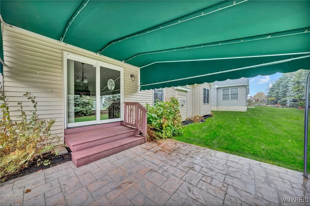 4164 Tisbury Lane, Hamburg, New York 14075, Hamburg, New York 14075, 3 Bedrooms Bedrooms, 6 Rooms Rooms,2 BathroomsBathrooms,Residential,Closed,4164 Tisbury Lane, Hamburg, New York 14075,0,B1576337