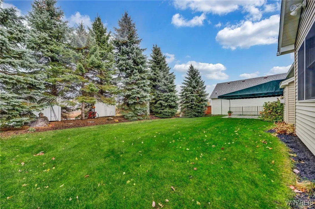 4164 Tisbury Lane, Hamburg, New York 14075, Hamburg, New York 14075, 3 Bedrooms Bedrooms, 6 Rooms Rooms,2 BathroomsBathrooms,Residential,Closed,4164 Tisbury Lane, Hamburg, New York 14075,0,B1576337