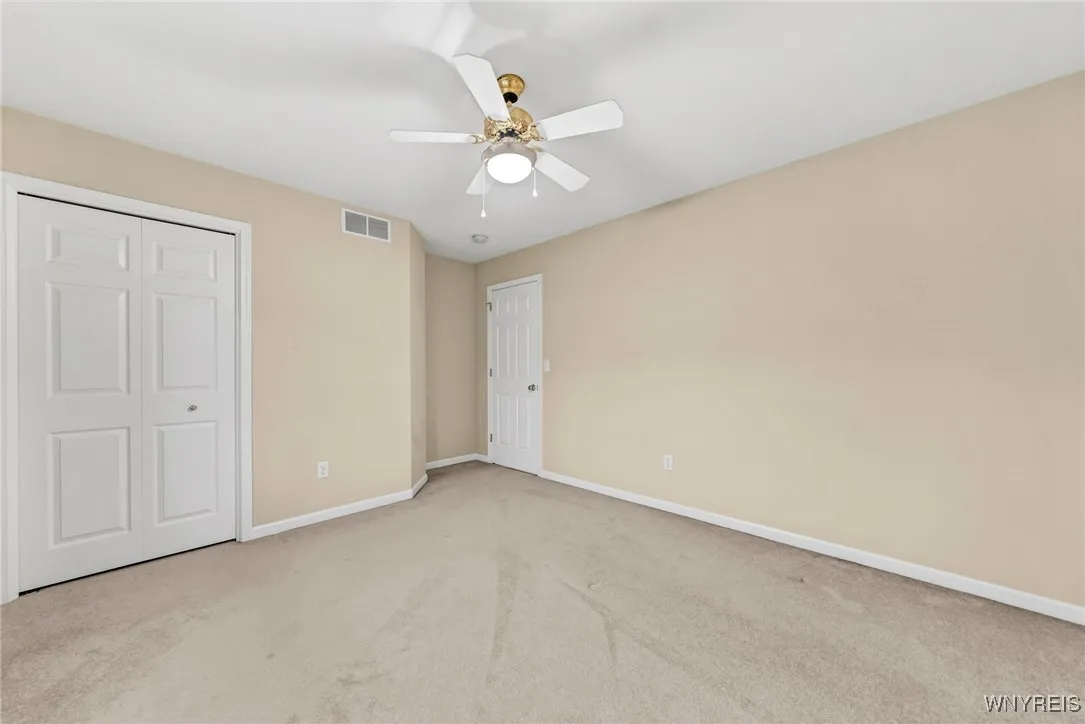 4164 Tisbury Lane, Hamburg, New York 14075, Hamburg, New York 14075, 3 Bedrooms Bedrooms, 6 Rooms Rooms,2 BathroomsBathrooms,Residential,Closed,4164 Tisbury Lane, Hamburg, New York 14075,0,B1576337