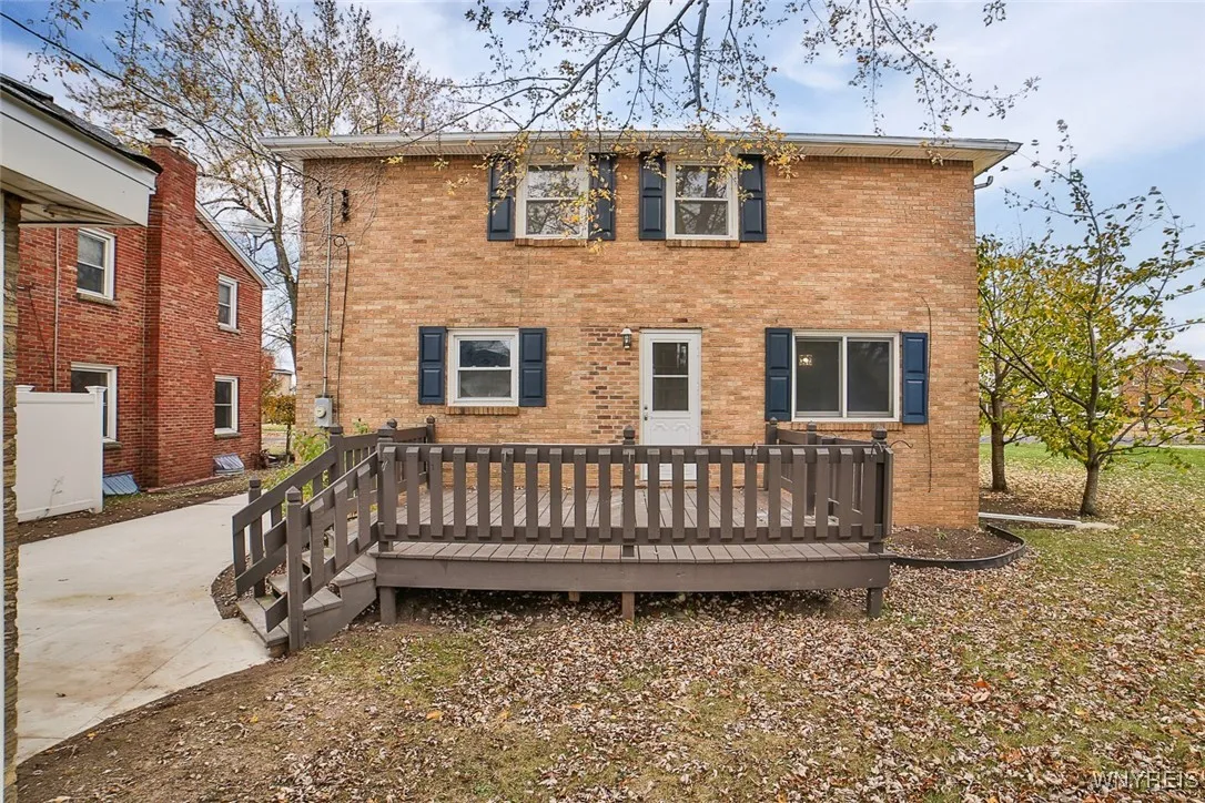 40 Fountain, Tonawanda-town, New York 14223, Tonawanda, New York 14223, 3 Bedrooms Bedrooms, 6 Rooms Rooms,1 BathroomBathrooms,Residential,Closed,40 Fountain, Tonawanda-town, New York 14223,0,B1576770
