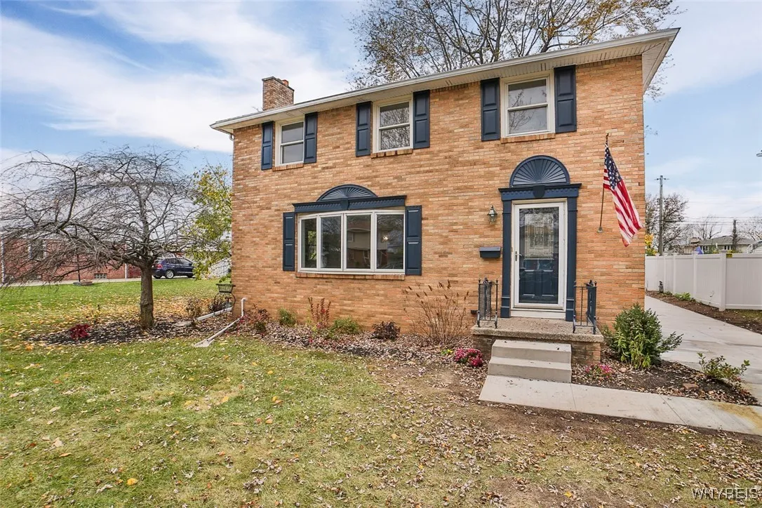 40 Fountain, Tonawanda-town, New York 14223, Tonawanda, New York 14223, 3 Bedrooms Bedrooms, 6 Rooms Rooms,1 BathroomBathrooms,Residential,Closed,40 Fountain, Tonawanda-town, New York 14223,0,B1576770