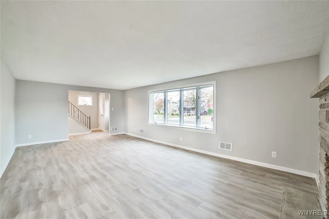 40 Fountain, Tonawanda-town, New York 14223, Tonawanda, New York 14223, 3 Bedrooms Bedrooms, 6 Rooms Rooms,1 BathroomBathrooms,Residential,Closed,40 Fountain, Tonawanda-town, New York 14223,0,B1576770