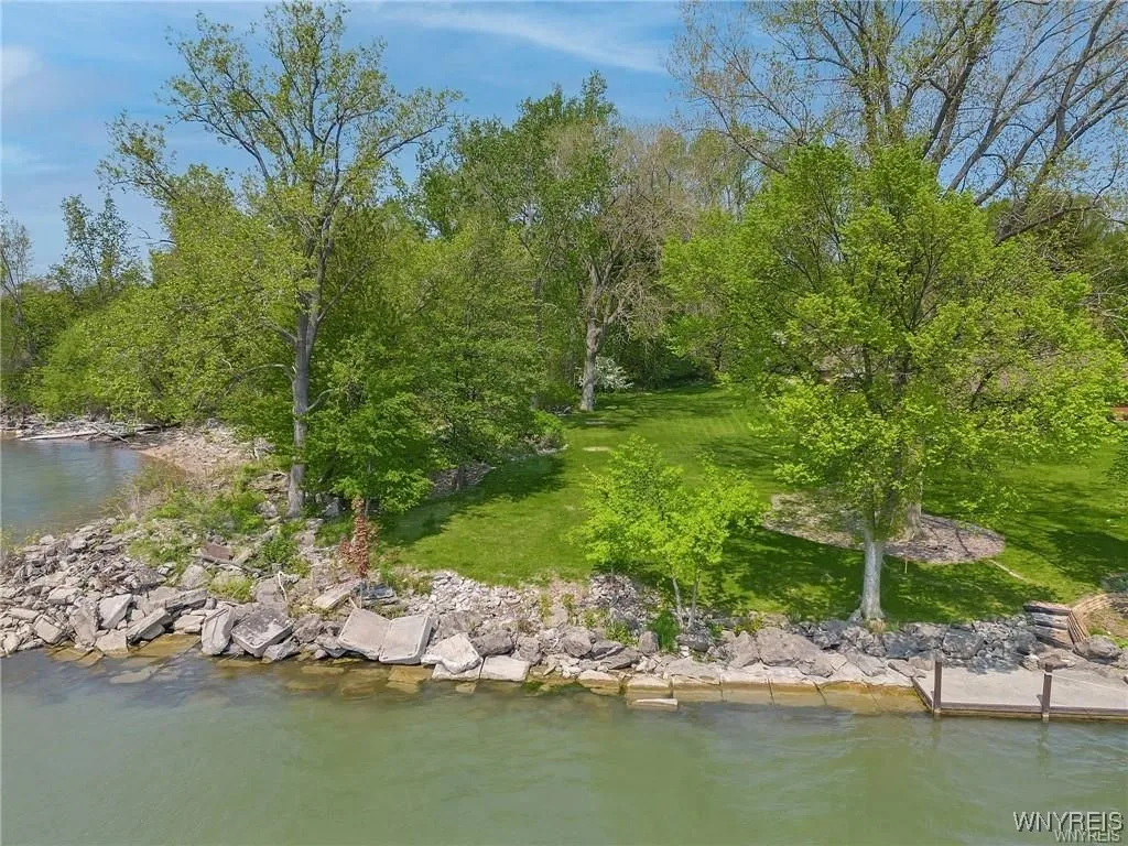 Vl Wildwood Parkway, Wheatfield, New York 14304, Wheatfield, New York 14304, ,Land,For Sale,Vl Wildwood Parkway, Wheatfield, New York 14304,0,B1576351