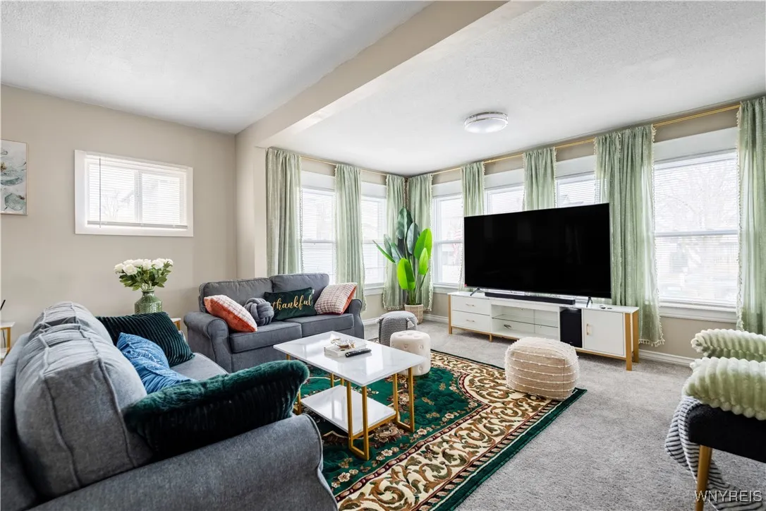 118 Homer Avenue, Buffalo, New York 14216, Buffalo, New York 14216, 4 Bedrooms Bedrooms, 9 Rooms Rooms,2 BathroomsBathrooms,Residential,Closed,118 Homer Avenue, Buffalo, New York 14216,0,B1575727