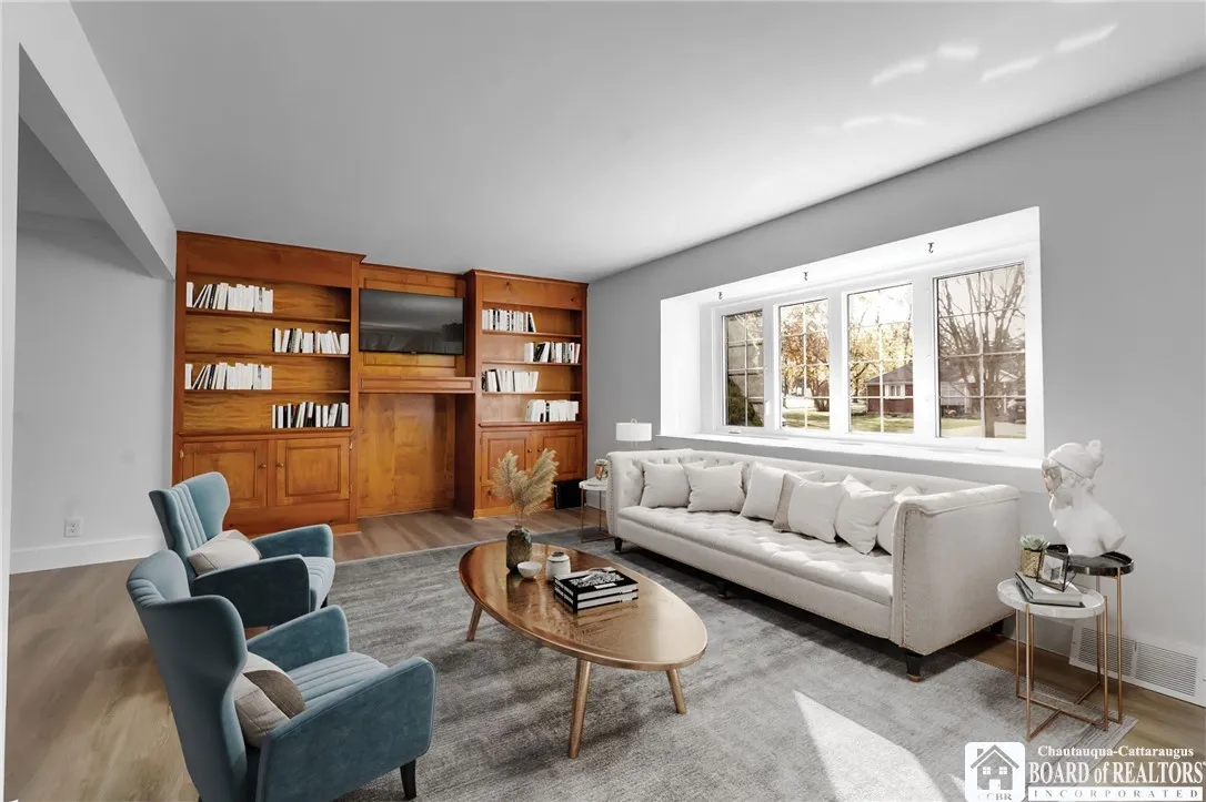 409 Lakewood Parkway, Amherst, New York 14226, Amherst, New York 14226, 3 Bedrooms Bedrooms, 7 Rooms Rooms,1 BathroomBathrooms,Residential,Closed,409 Lakewood Parkway, Amherst, New York 14226,0,R1576664