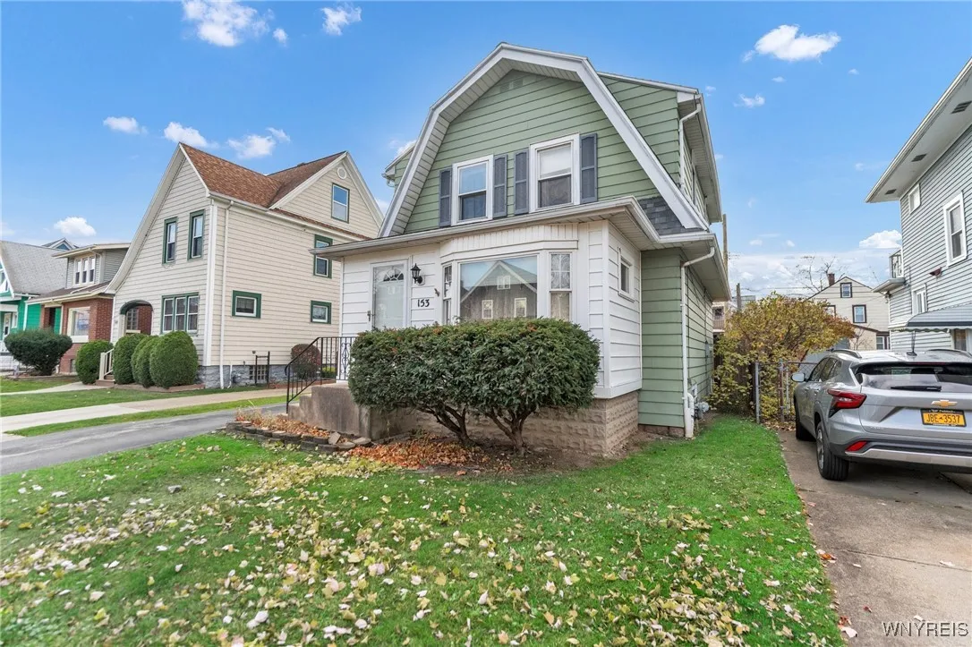 153 Parkwood Avenue, Tonawanda-town, New York 1421, Tonawanda, New York 14217, 3 Bedrooms Bedrooms, 8 Rooms Rooms,1 BathroomBathrooms,Residential,Closed,153 Parkwood Avenue, Tonawanda-town, New York 1421,0,B1576808