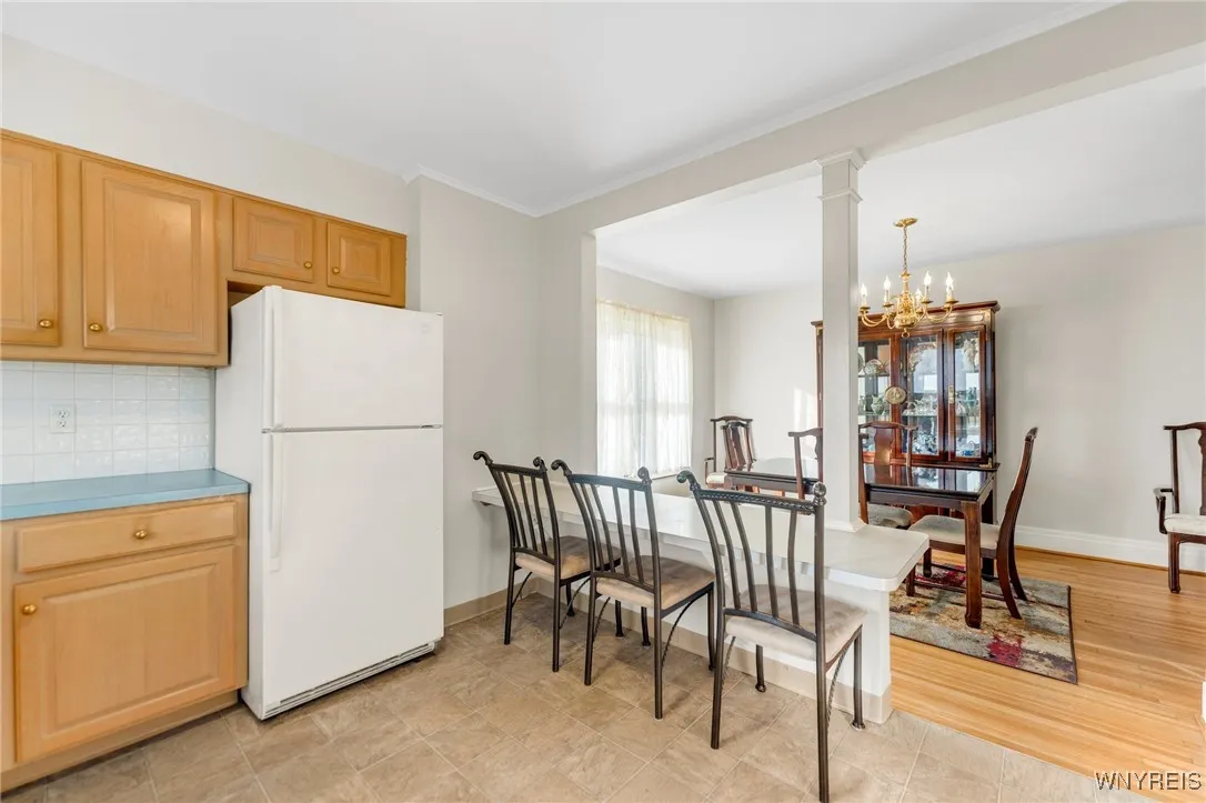 153 Parkwood Avenue, Tonawanda-town, New York 1421, Tonawanda, New York 14217, 3 Bedrooms Bedrooms, 8 Rooms Rooms,1 BathroomBathrooms,Residential,Closed,153 Parkwood Avenue, Tonawanda-town, New York 1421,0,B1576808