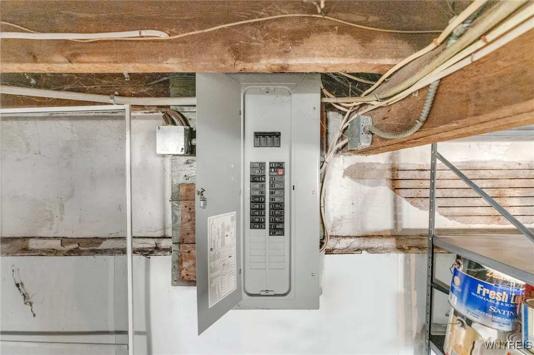153 Parkwood Avenue, Tonawanda-town, New York 1421, Tonawanda, New York 14217, 3 Bedrooms Bedrooms, 8 Rooms Rooms,1 BathroomBathrooms,Residential,Closed,153 Parkwood Avenue, Tonawanda-town, New York 1421,0,B1576808