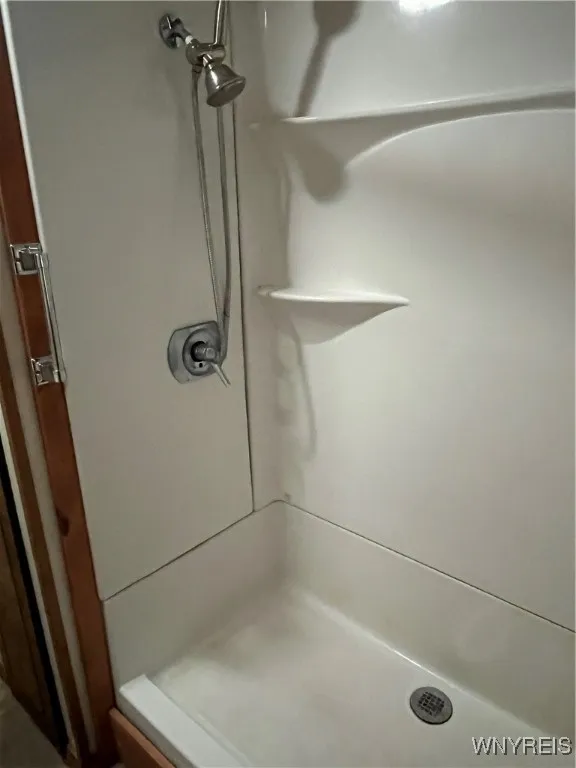 Walk in shower