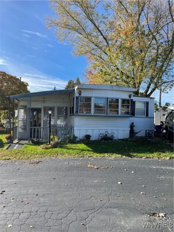 83 Andrus Circle, Hanover, New York 14136, Hanover, New York 14136, 2 Bedrooms Bedrooms, 5 Rooms Rooms,1 BathroomBathrooms,Residential,For Sale,83 Andrus Circle, Hanover, New York 14136,0,B1576900