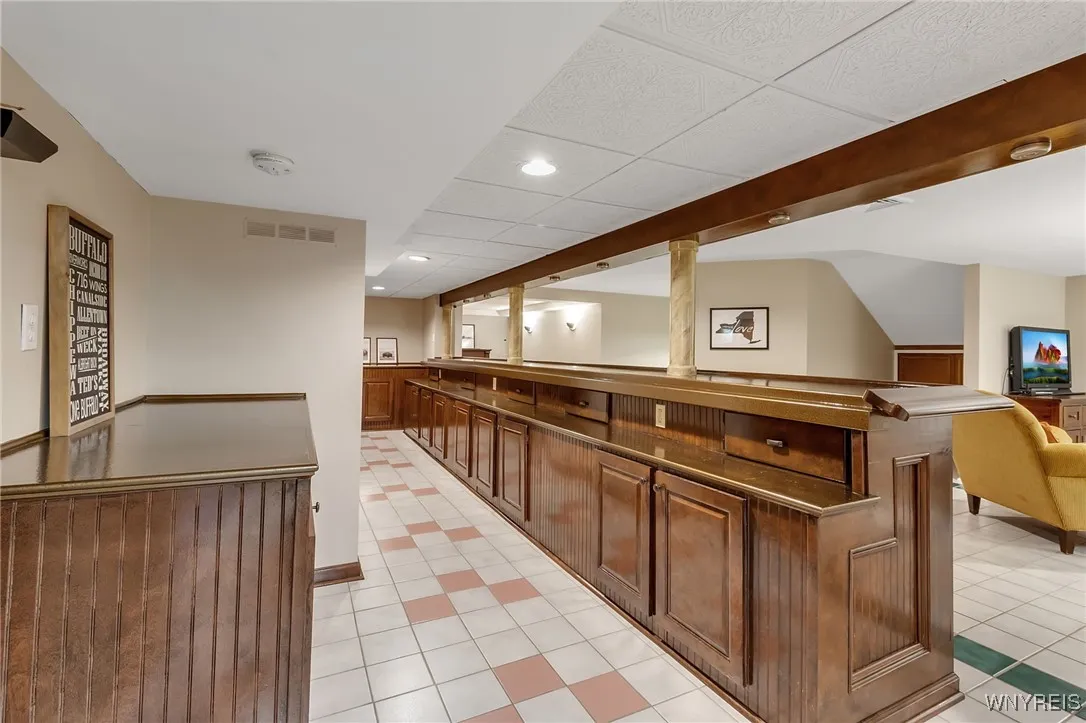 4 Old Hickory Court, Orchard Park, New York 14127, Orchard Park, New York 14127, 6 Bedrooms Bedrooms, 15 Rooms Rooms,5 BathroomsBathrooms,Residential,Closed,4 Old Hickory Court, Orchard Park, New York 14127,0,B1577080