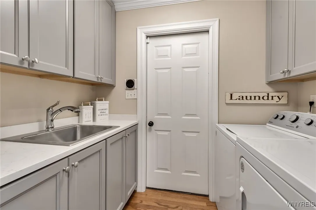 4 Old Hickory Court, Orchard Park, New York 14127, Orchard Park, New York 14127, 6 Bedrooms Bedrooms, 15 Rooms Rooms,5 BathroomsBathrooms,Residential,Closed,4 Old Hickory Court, Orchard Park, New York 14127,0,B1577080