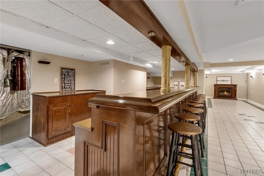 4 Old Hickory Court, Orchard Park, New York 14127, Orchard Park, New York 14127, 6 Bedrooms Bedrooms, 15 Rooms Rooms,5 BathroomsBathrooms,Residential,Closed,4 Old Hickory Court, Orchard Park, New York 14127,0,B1577080