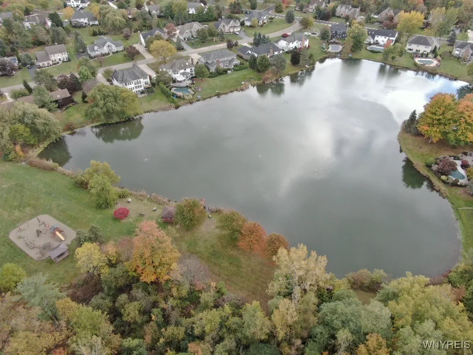 4 Old Hickory Court, Orchard Park, New York 14127, Orchard Park, New York 14127, 6 Bedrooms Bedrooms, 15 Rooms Rooms,5 BathroomsBathrooms,Residential,Closed,4 Old Hickory Court, Orchard Park, New York 14127,0,B1577080