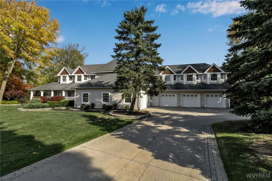 4 Old Hickory Court, Orchard Park, New York 14127, Orchard Park, New York 14127, 6 Bedrooms Bedrooms, 15 Rooms Rooms,5 BathroomsBathrooms,Residential,Closed,4 Old Hickory Court, Orchard Park, New York 14127,0,B1577080