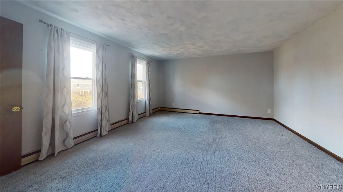 71 Pin Oak Circle, Grand Island, New York 14072, Grand Island, New York 14072, 5 Bedrooms Bedrooms, 10 Rooms Rooms,2 BathroomsBathrooms,Residential,Closed,71 Pin Oak Circle, Grand Island, New York 14072,0,B1577166