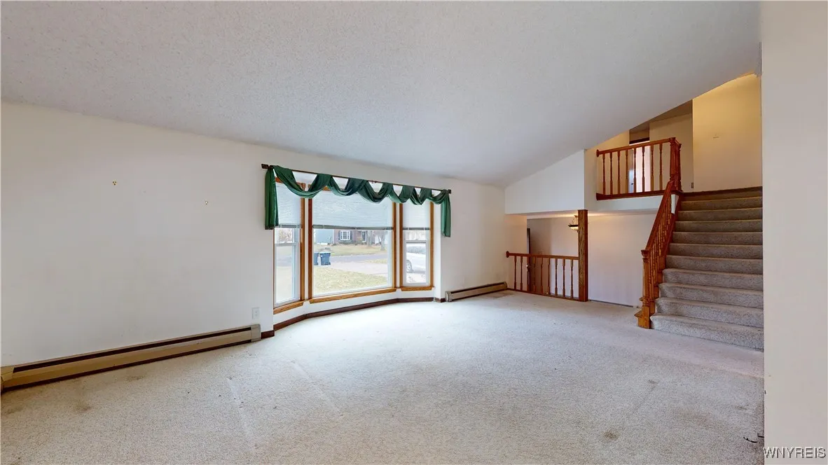 71 Pin Oak Circle, Grand Island, New York 14072, Grand Island, New York 14072, 5 Bedrooms Bedrooms, 10 Rooms Rooms,2 BathroomsBathrooms,Residential,Closed,71 Pin Oak Circle, Grand Island, New York 14072,0,B1577166
