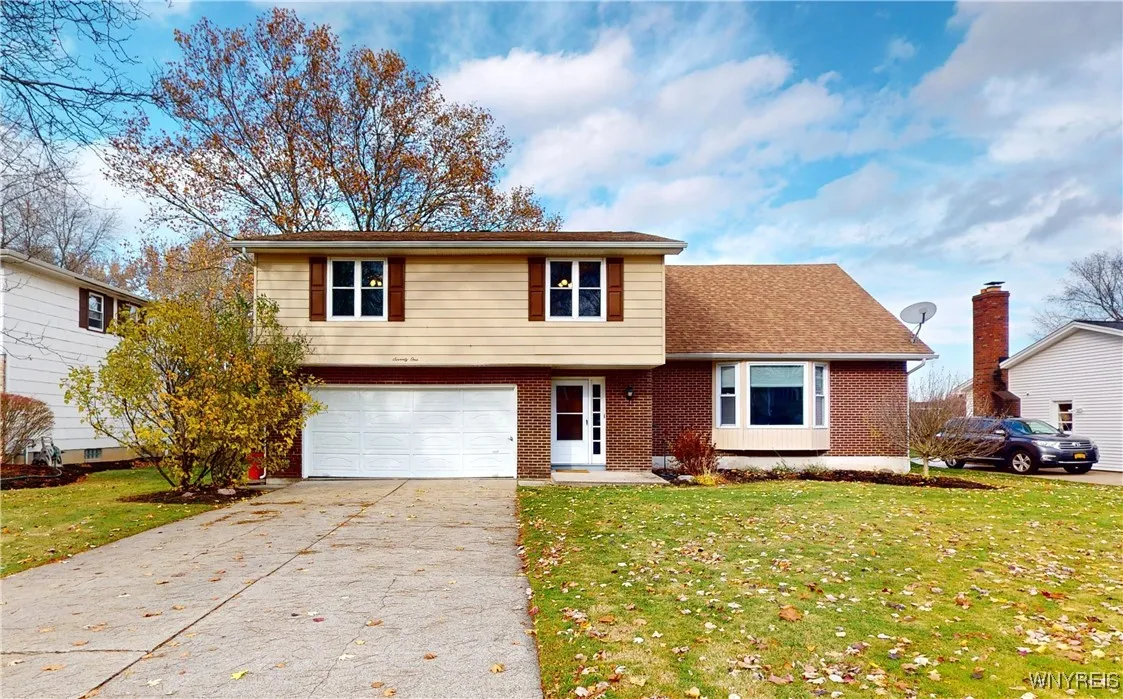 71 Pin Oak Circle, Grand Island, New York 14072, Grand Island, New York 14072, 5 Bedrooms Bedrooms, 10 Rooms Rooms,2 BathroomsBathrooms,Residential,Closed,71 Pin Oak Circle, Grand Island, New York 14072,0,B1577166